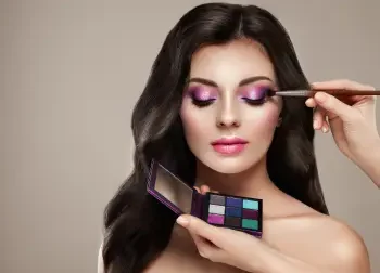 Career-in-Beauty-and-Makeup